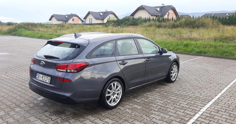 Hyundai I30 cena 52900 przebieg: 126000, rok produkcji 2017 z Czechowice-Dziedzice małe 106